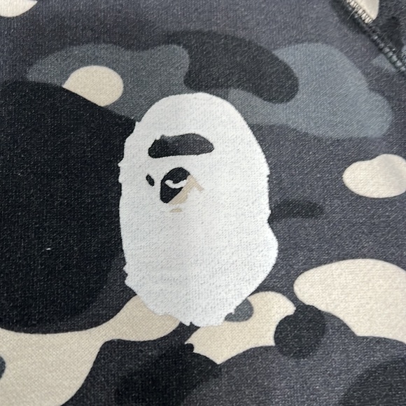 Bathing Ape Crewneck Camo - Picture 4 of 5